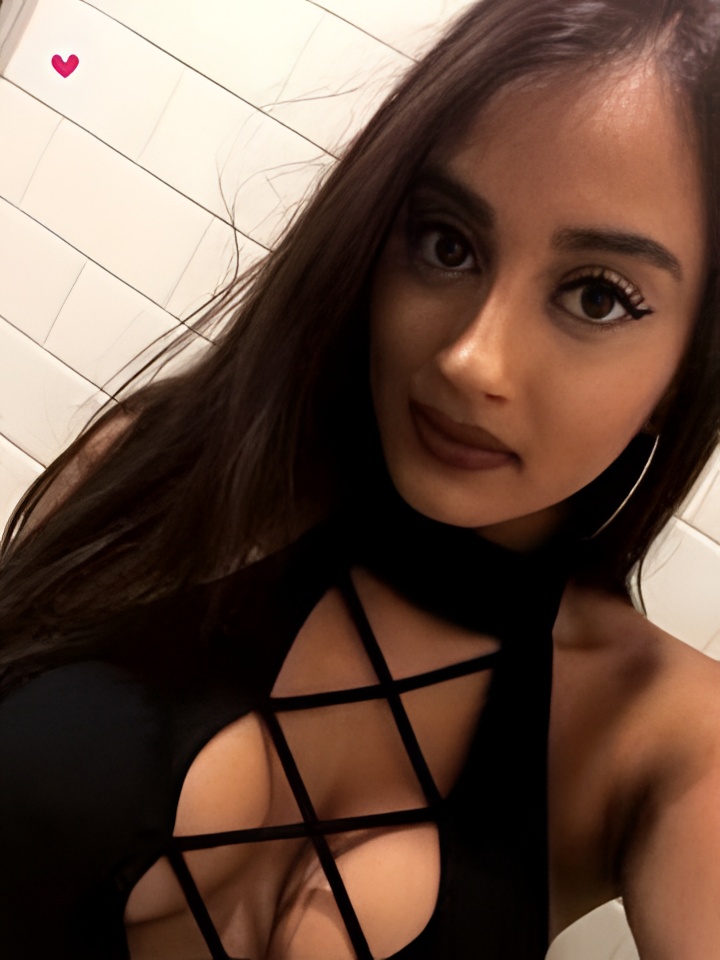 Индивидуалка Мальвина, доступна для личного знакомства от 2000 руб