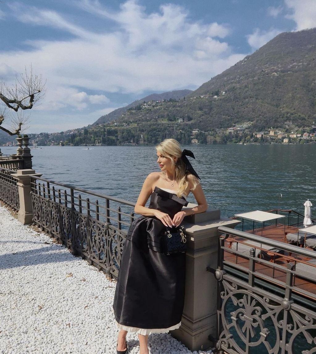 Настя привлекальеная девушка из Ленинска-кузнецкого цена от 6000 руб