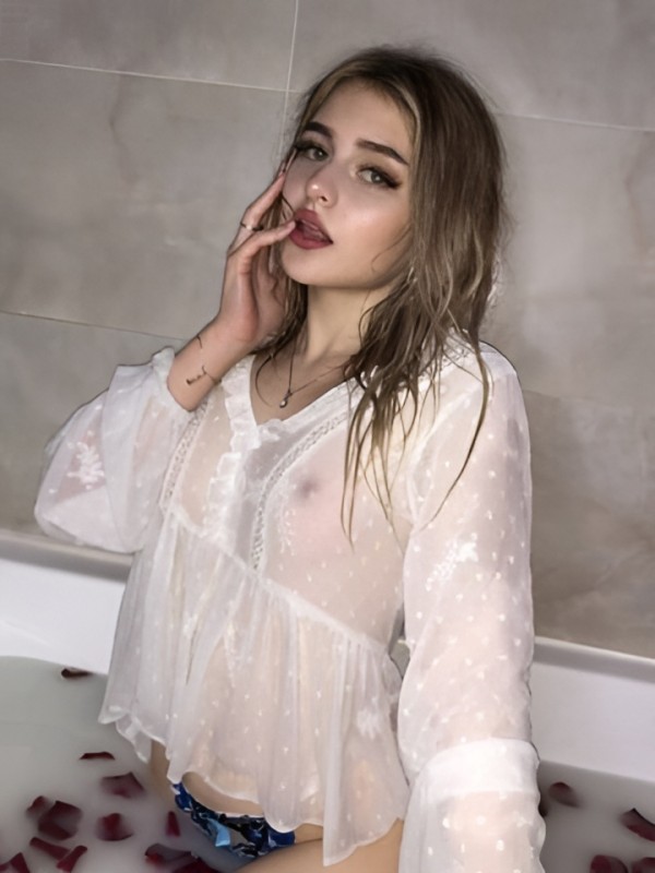 Рада привлекательная девушка из Ленинска-кузнецкого цена от 1500 руб