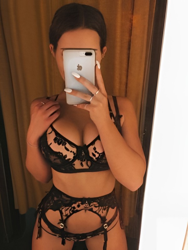 Сабина привлекательная девушка из Ленинска-кузнецкого цена от 2000 руб