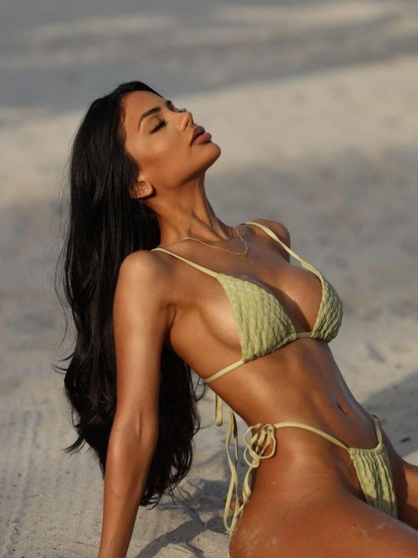 Жанна привлекательная девушка из Ленинска-кузнецкого цена от 5000 руб